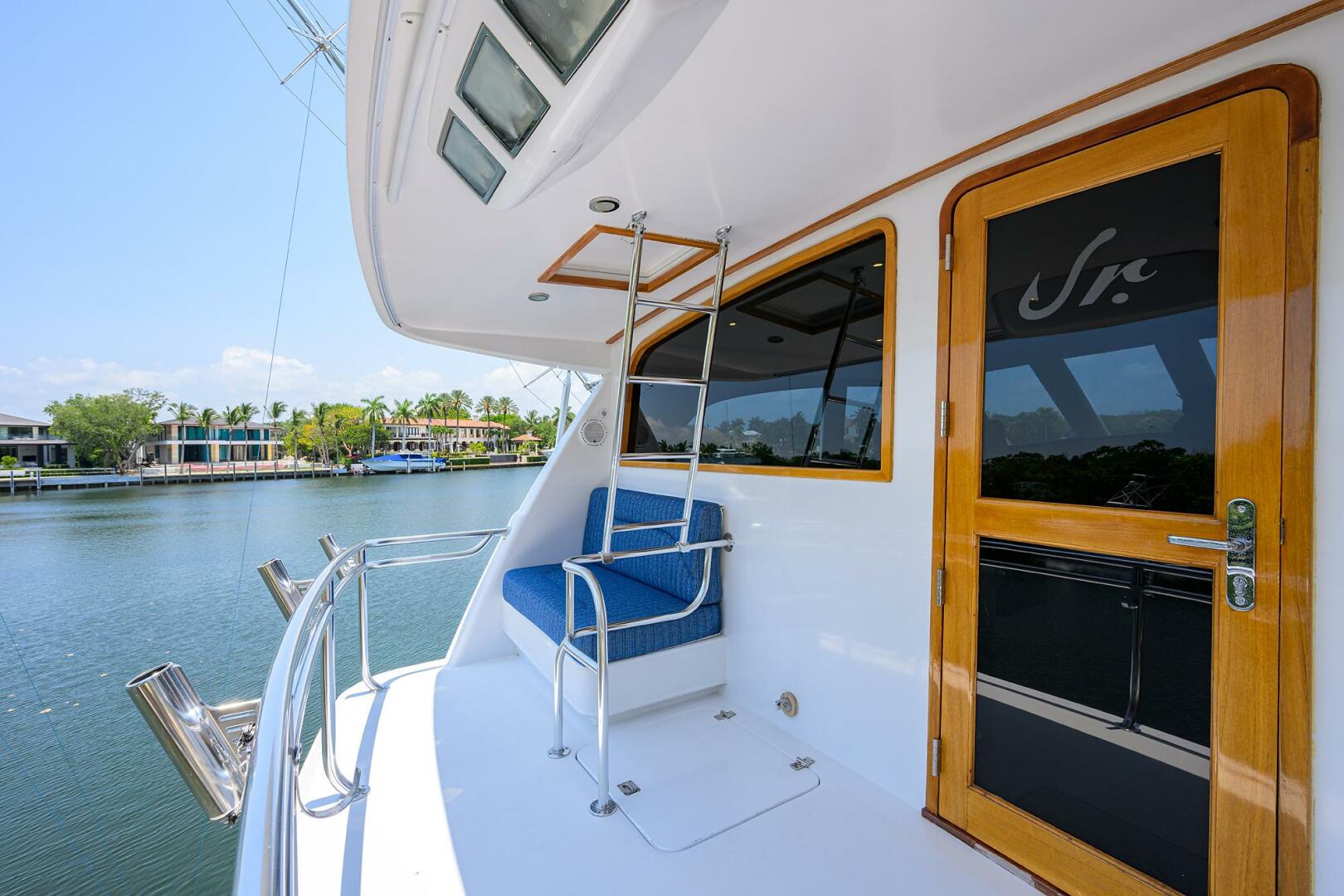 Sea Force IX-82 Enclosed Bridge 2004-JR Coral Gables-Florida-United States-4450189 | Thumbnail