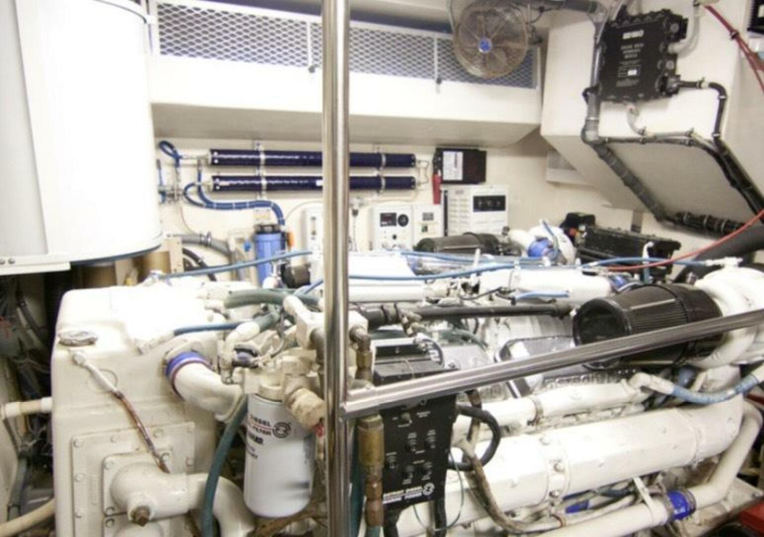 Hatteras-70 Cockpit Motor Yacht 1994-Lumber Away IV Fort Lauderdale-Florida-United States-4452609 | Thumbnail