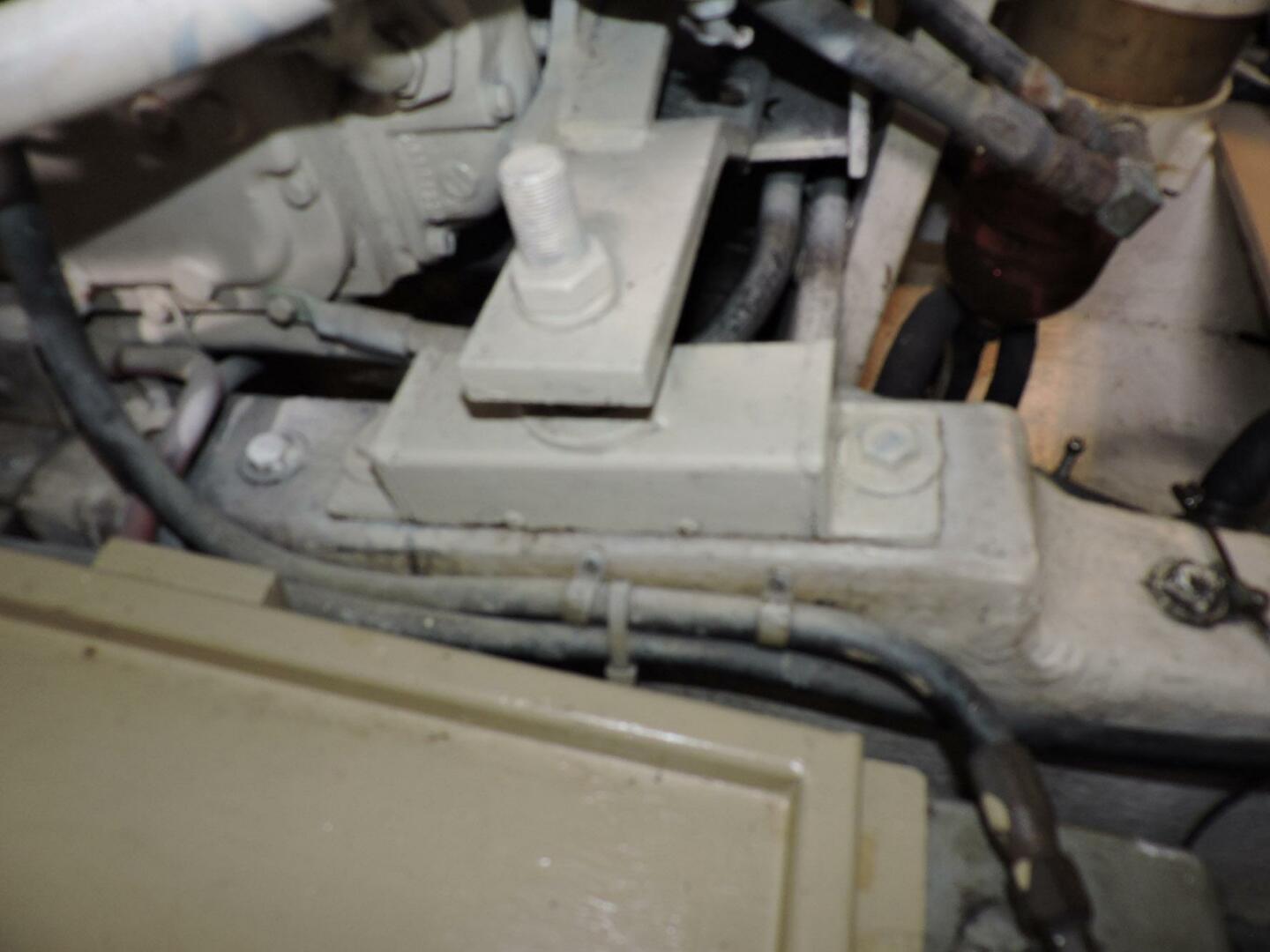 Post-44 1990-Lost Tarheel Fort Pierce-Florida-United States-61 Motor Mounts-4456921 | Thumbnail