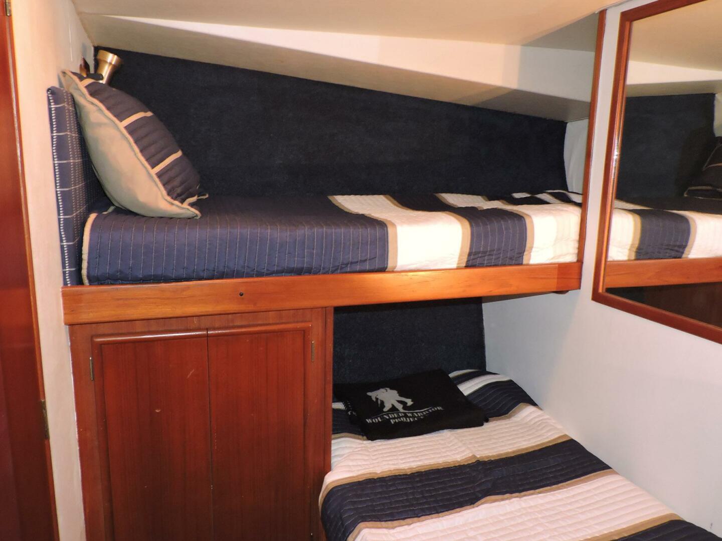 Post-44 1990-Lost Tarheel Fort Pierce-Florida-United States-48 Guest Cabin-4456891 | Thumbnail