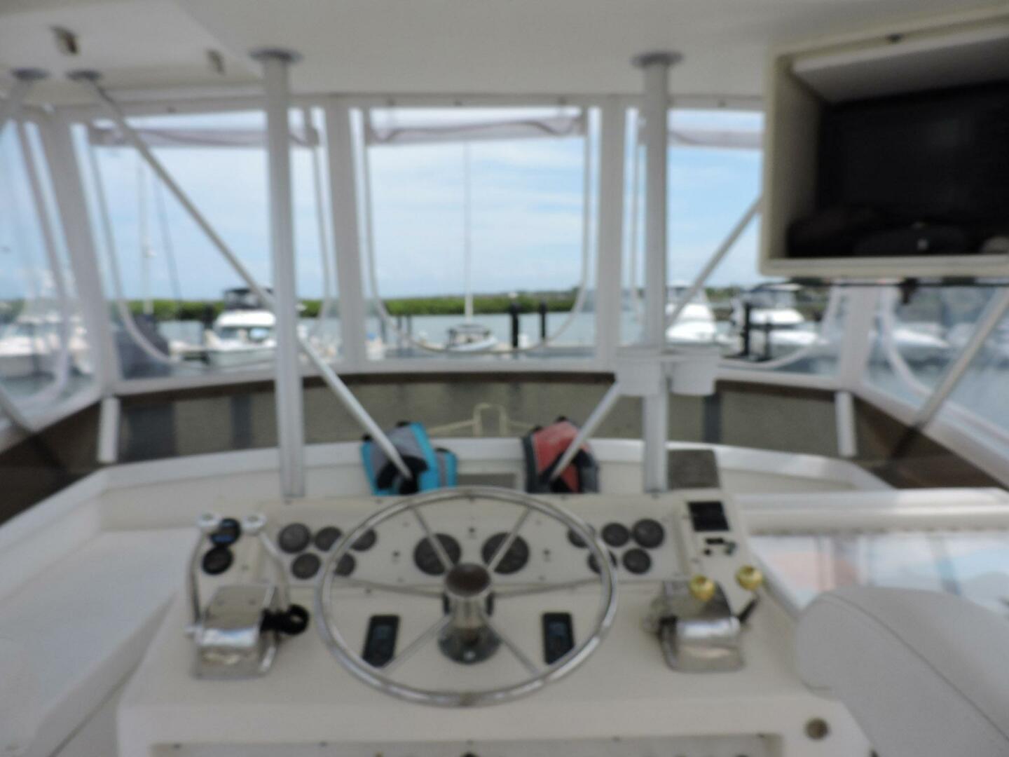 Post-44 1990-Lost Tarheel Fort Pierce-Florida-United States-17 Helm-4456826 | Thumbnail