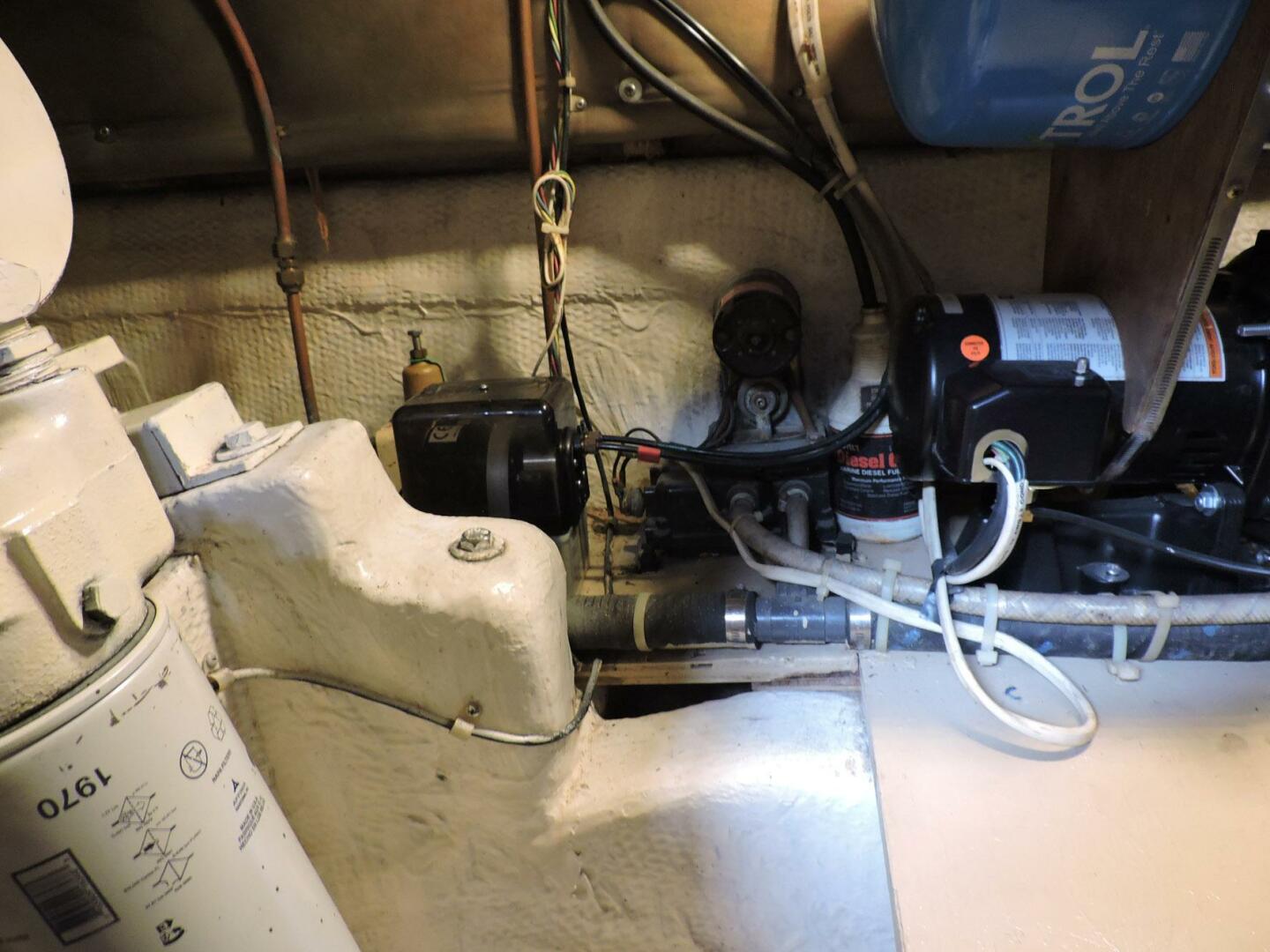 Post-44 1990-Lost Tarheel Fort Pierce-Florida-United States-59 Pumps-4456916 | Thumbnail