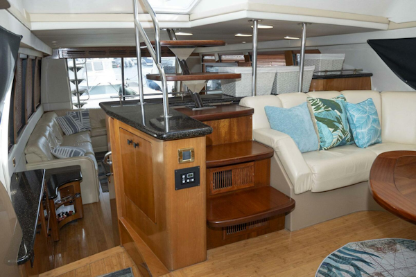 Carver-570 Voyager Pilothouse 2002-G SPOT Mount Pleasant-South Carolina-United States-4458740