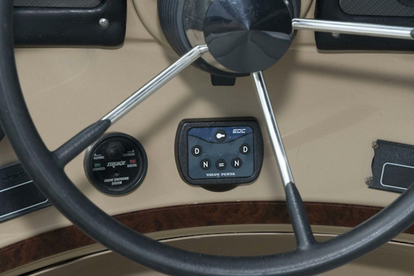 Carver-570 Voyager Pilothouse 2002-G SPOT Mount Pleasant-South Carolina-United States-4458702