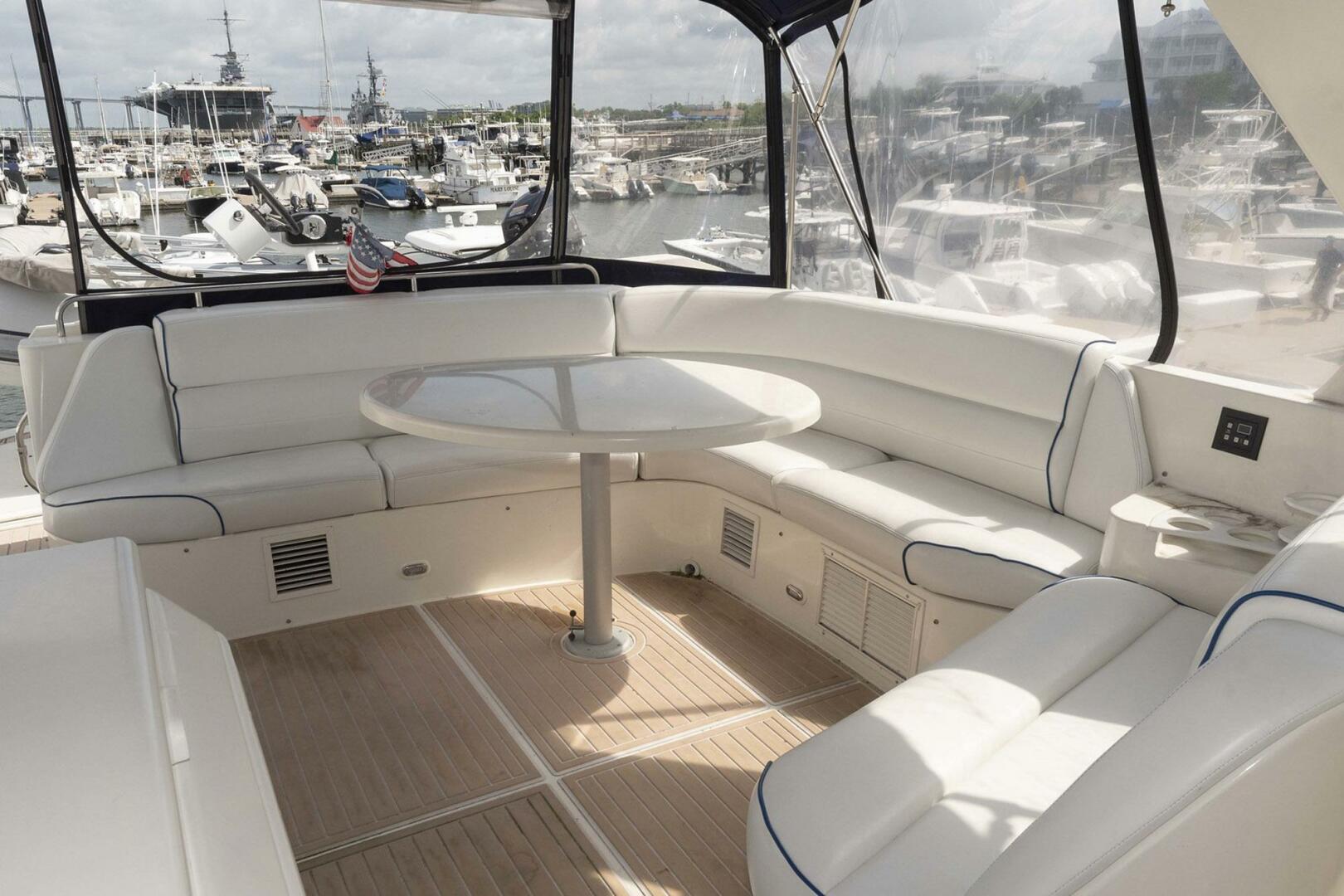 Carver-570 Voyager Pilothouse 2002-G SPOT Mount Pleasant-South Carolina-United States-4458674 | Thumbnail