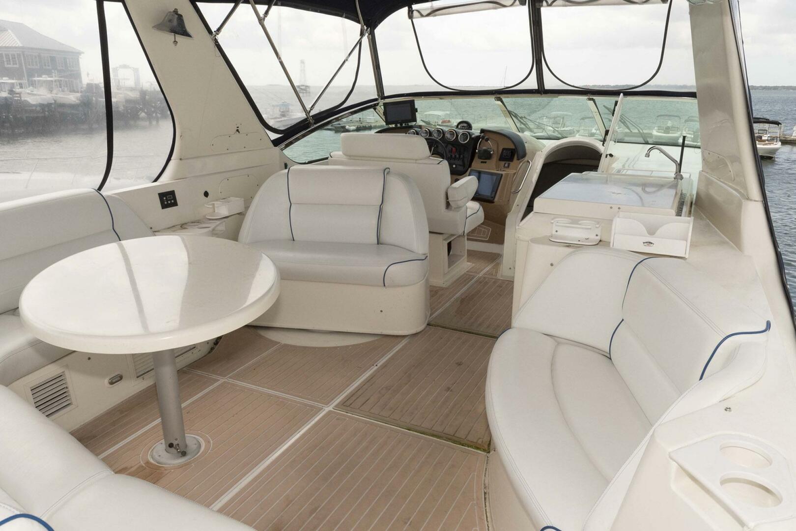 Carver-570 Voyager Pilothouse 2002-G SPOT Mount Pleasant-South Carolina-United States-4458678 | Thumbnail