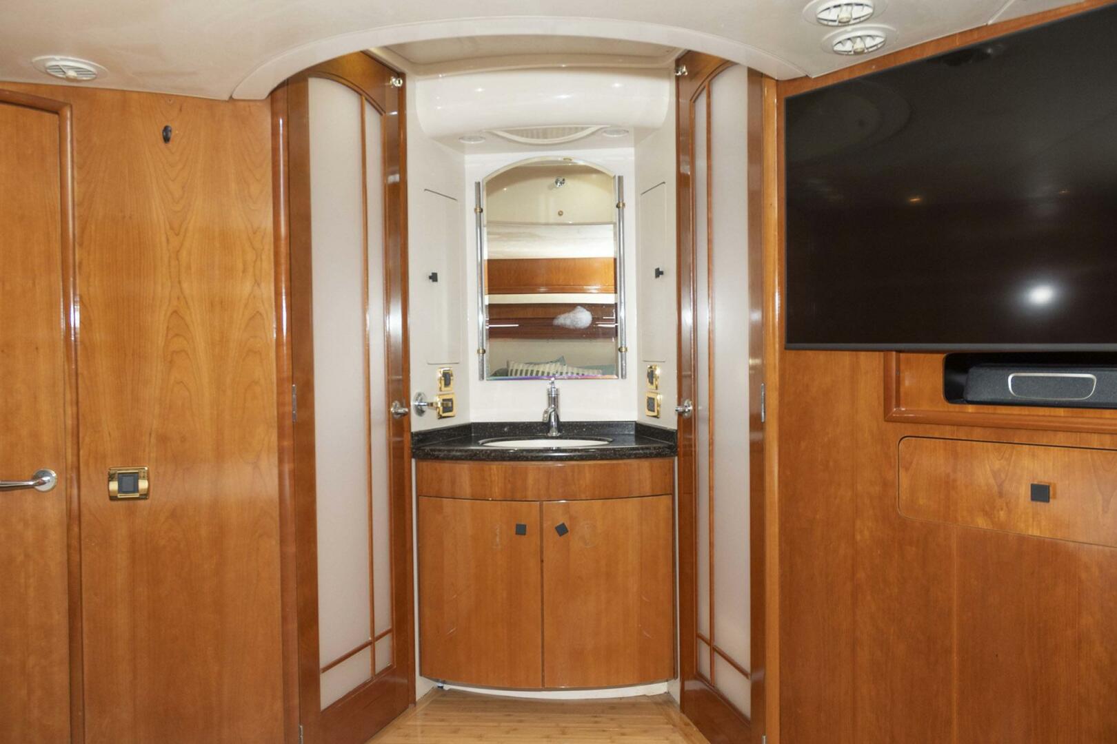 Carver-570 Voyager Pilothouse 2002-G SPOT Mount Pleasant-South Carolina-United States-4458760 | Thumbnail