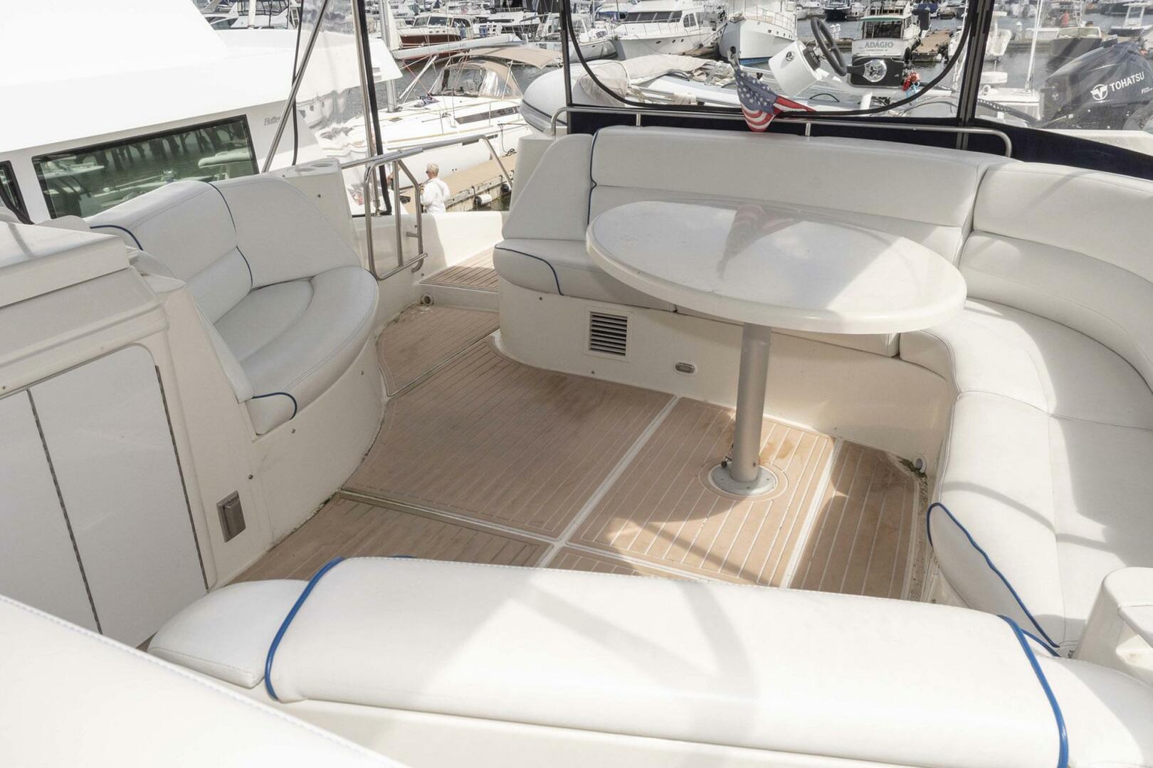 Carver-570 Voyager Pilothouse 2002-G SPOT Mount Pleasant-South Carolina-United States-4458676 | Thumbnail