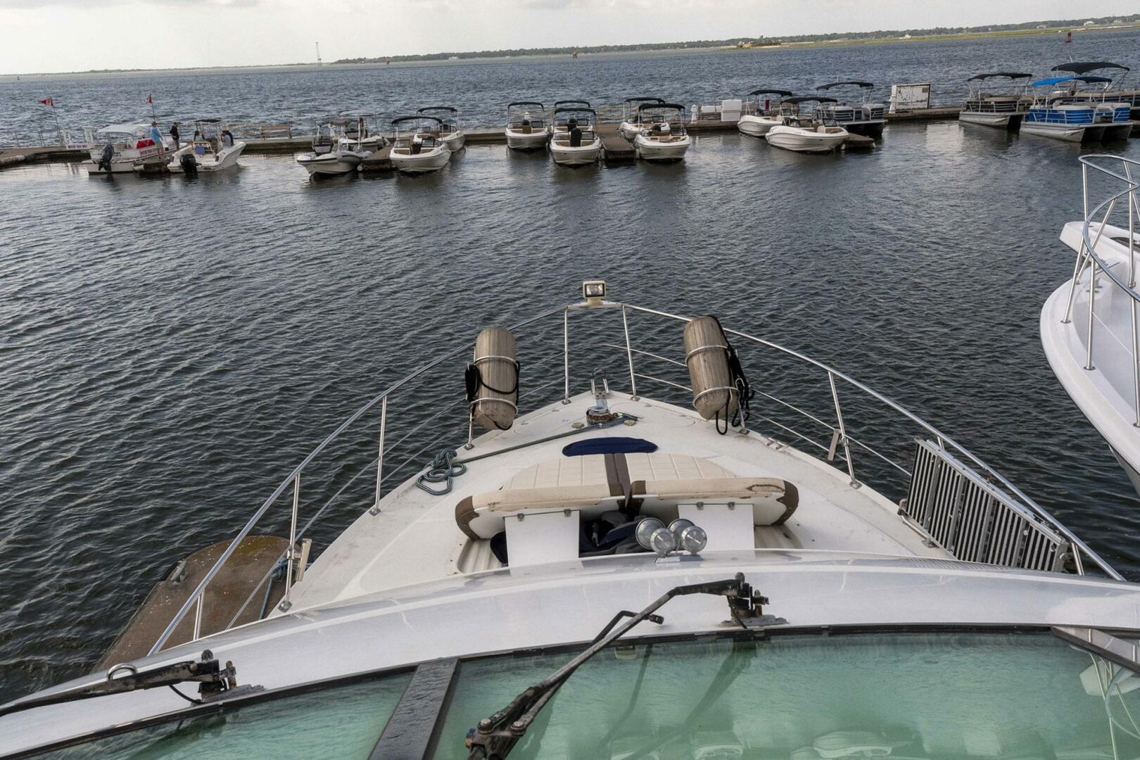 Carver-570 Voyager Pilothouse 2002-G SPOT Mount Pleasant-South Carolina-United States-4458708 | Thumbnail