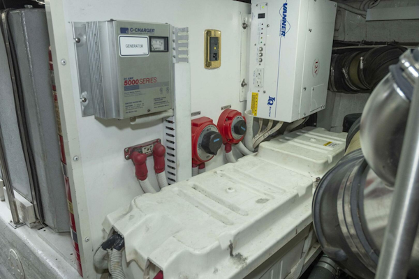 Carver-570 Voyager Pilothouse 2002-G SPOT Mount Pleasant-South Carolina-United States-4458787