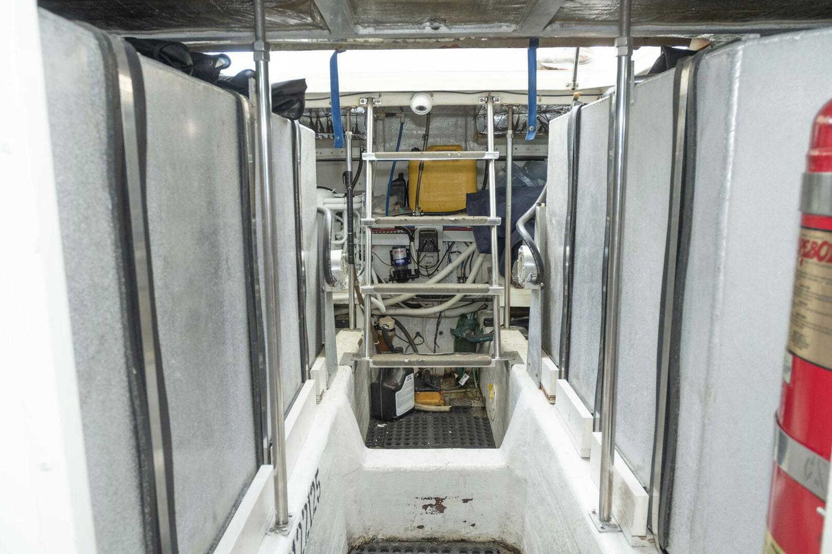 Carver-570 Voyager Pilothouse 2002-G SPOT Mount Pleasant-South Carolina-United States-4458789 | Thumbnail
