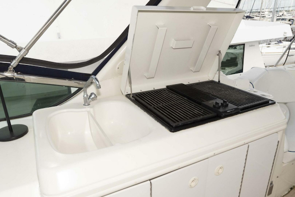 Carver-570 Voyager Pilothouse 2002-G SPOT Mount Pleasant-South Carolina-United States-4458684