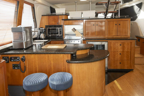Carver-570 Voyager Pilothouse 2002-G SPOT Mount Pleasant-South Carolina-United States-4458735