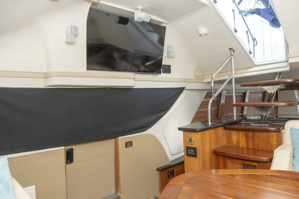 Carver-570 Voyager Pilothouse 2002-G SPOT Mount Pleasant-South Carolina-United States-4458744