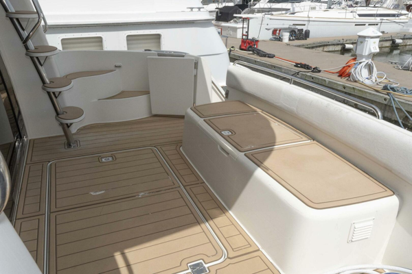 Carver-570 Voyager Pilothouse 2002-G SPOT Mount Pleasant-South Carolina-United States-4458662