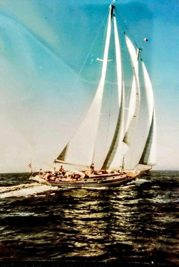 Cherubini-Schooner 1983-Victoria Newport-Rhode Island-United States-4740994 | Thumbnail