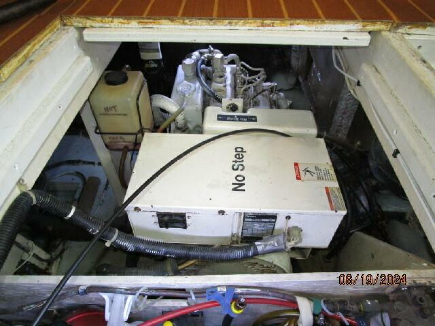 Mainship-40DC 1984-Phase II Bucksport-South Carolina-United States-40 Mainship generator1-4462857 | Thumbnail