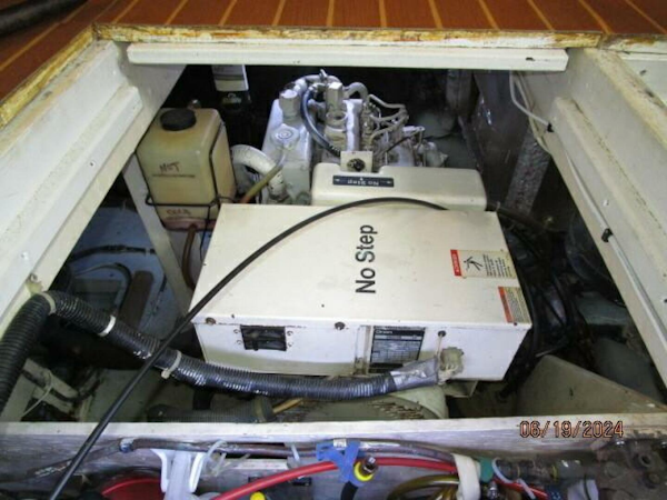 Mainship-40DC 1984-Phase II Bucksport-South Carolina-United States-40 Mainship generator1-4462857
