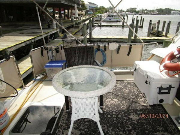 Mainship-40DC 1984-Phase II Bucksport-South Carolina-United States-40 Mainship sundeck port-4462897