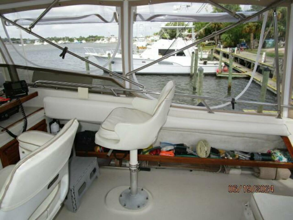 Mainship-40DC 1984-Phase II Bucksport-South Carolina-United States-40 Mainship flybridge starboard-4462849
