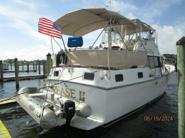 Mainship-40DC 1984-Phase II Bucksport-South Carolina-United States-40 Mainship starboard aft profile-4462890