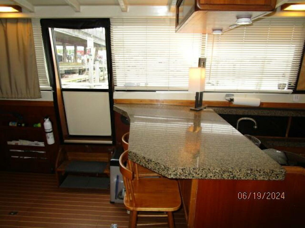 Mainship-40DC 1984-Phase II Bucksport-South Carolina-United States-40 Mainship salon port-4462887