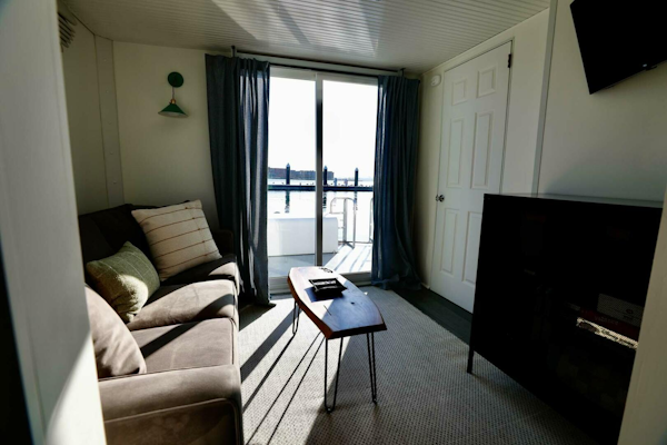 Catamaran Cruisers-Houseboat 2019 -Boston-Massachusetts-United States-4464999