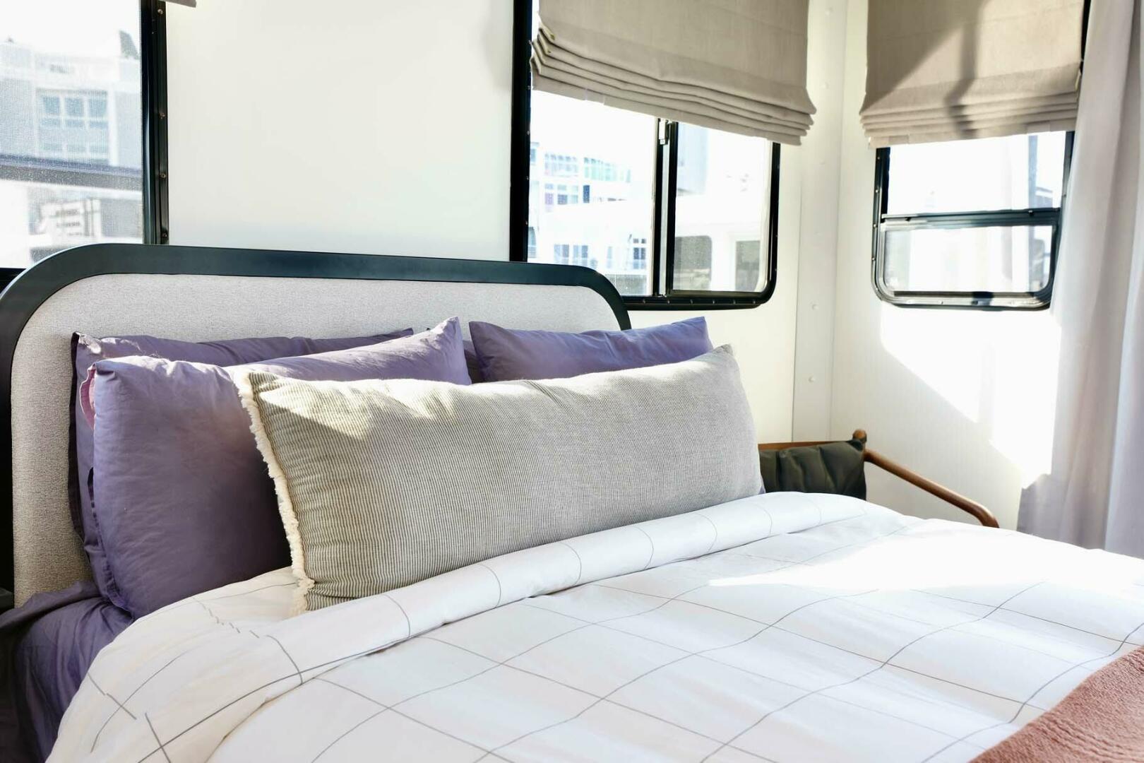 Catamaran Cruisers-Houseboat 2019 -Boston-Massachusetts-United States-4465019 | Thumbnail