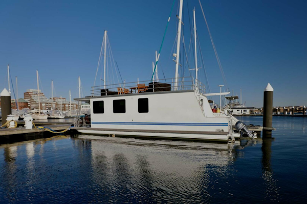 Catamaran Cruisers-Houseboat 2019 -Boston-Massachusetts-United States-4465039