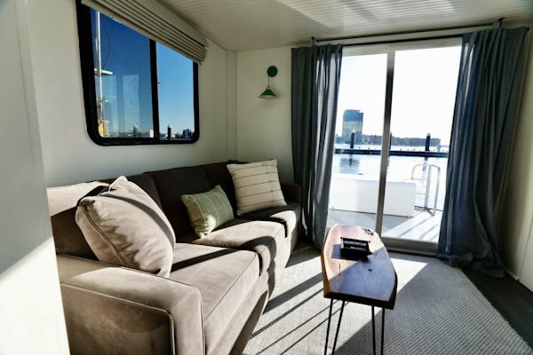 Catamaran Cruisers-Houseboat 2019 -Boston-Massachusetts-United States-4465001