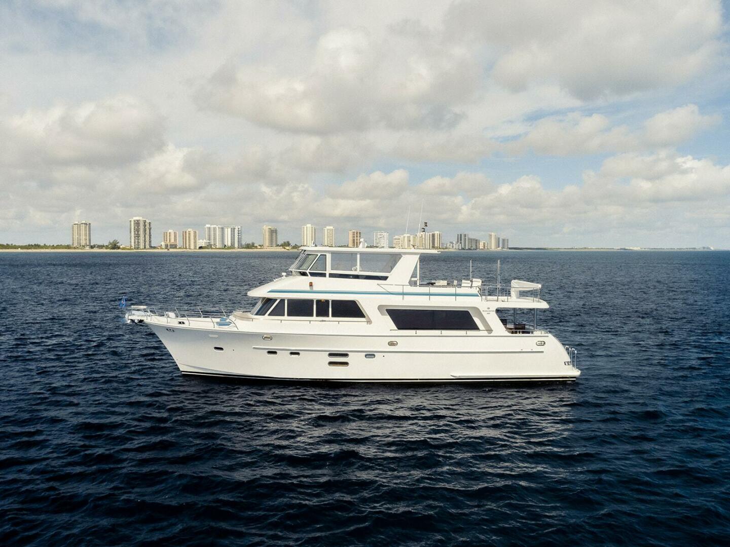 Hampton-Motor Yacht 2013-ISOBEL III Fort Lauderdale-Florida-United States-Port Profile-4476765 | Thumbnail