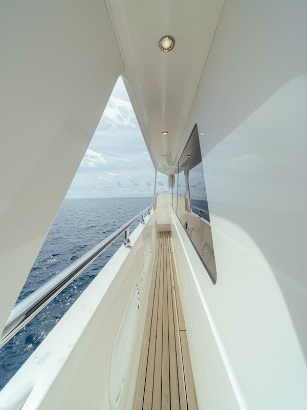 Hampton-Motor Yacht 2013-ISOBEL III Fort Lauderdale-Florida-United States-Port Side Deck-4476756