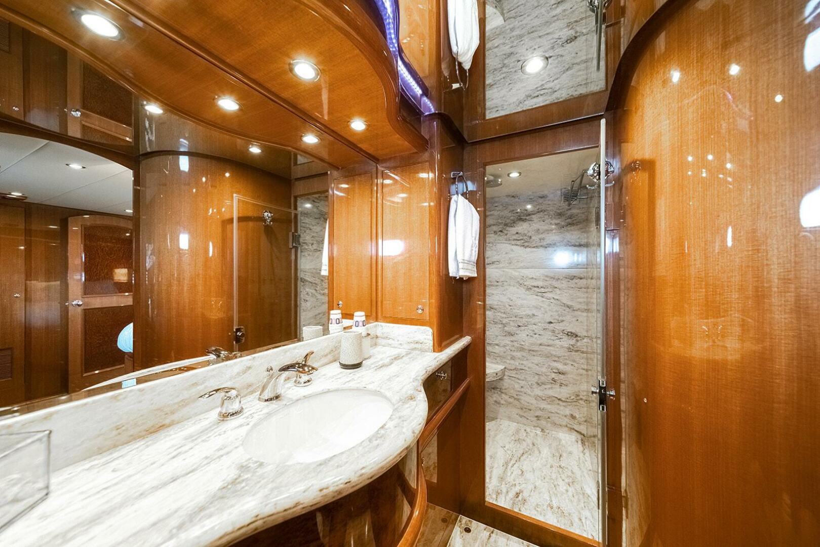 Hampton-Motor Yacht 2013-ISOBEL III Fort Lauderdale-Florida-United States-Master Ensuite Head-4476636 | Thumbnail