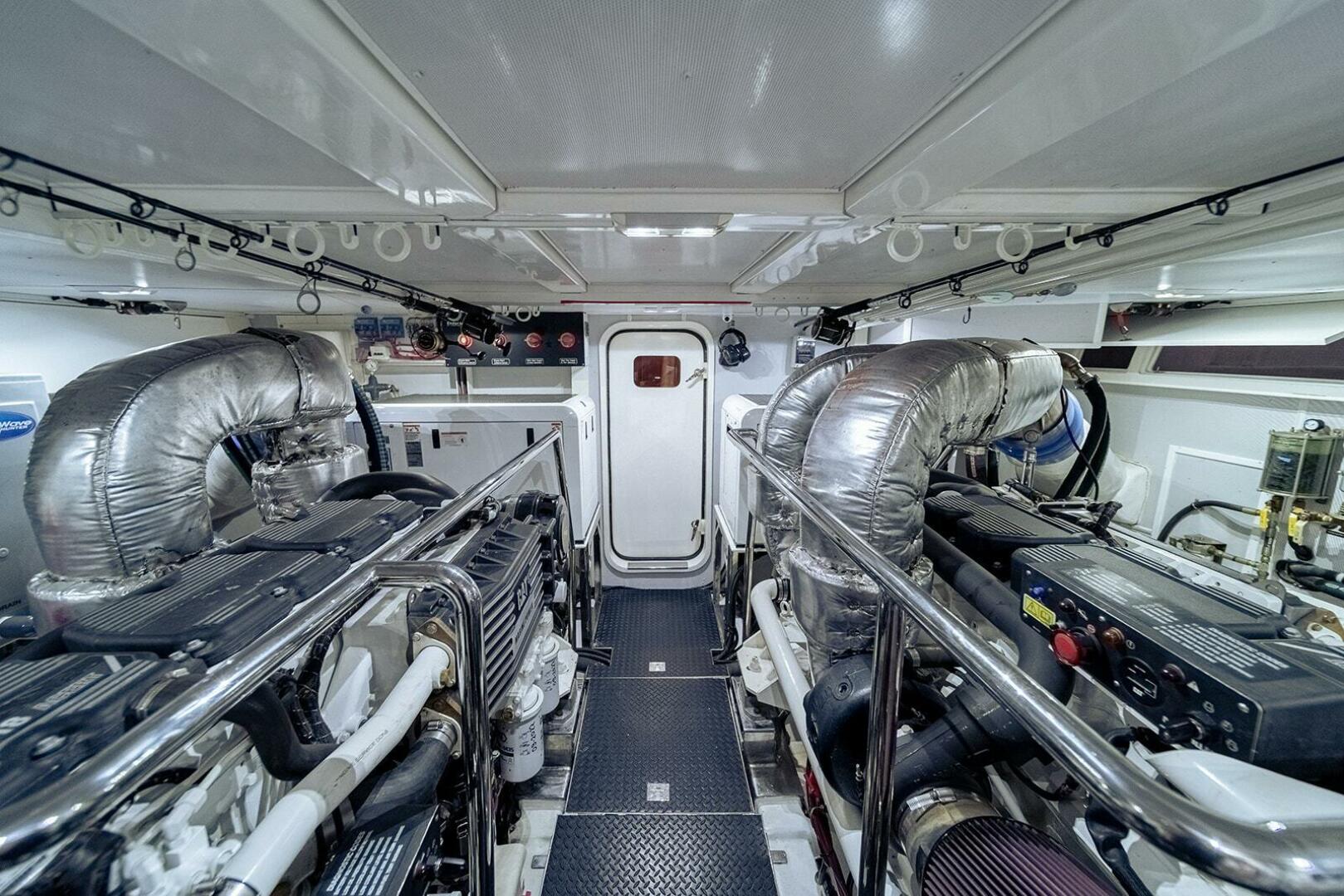 Hampton-Motor Yacht 2013-ISOBEL III Fort Lauderdale-Florida-United States-Engine Room-4476763 | Thumbnail