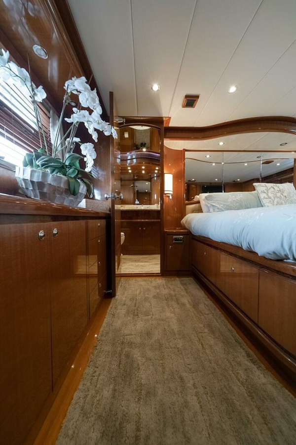 Hampton-Motor Yacht 2013-ISOBEL III Fort Lauderdale-Florida-United States-Master Stateroom-4476623