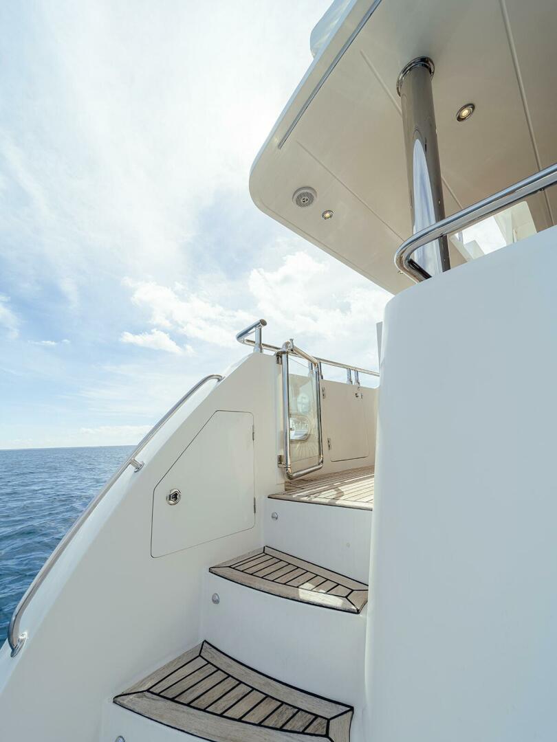 Hampton-Motor Yacht 2013-ISOBEL III Fort Lauderdale-Florida-United States-Stairs from Swim Platform to Aft Deck-4476730 | Thumbnail
