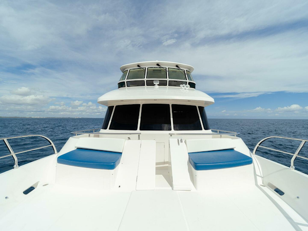 Hampton-Motor Yacht 2013-ISOBEL III Fort Lauderdale-Florida-United States-Foredeck-4476759