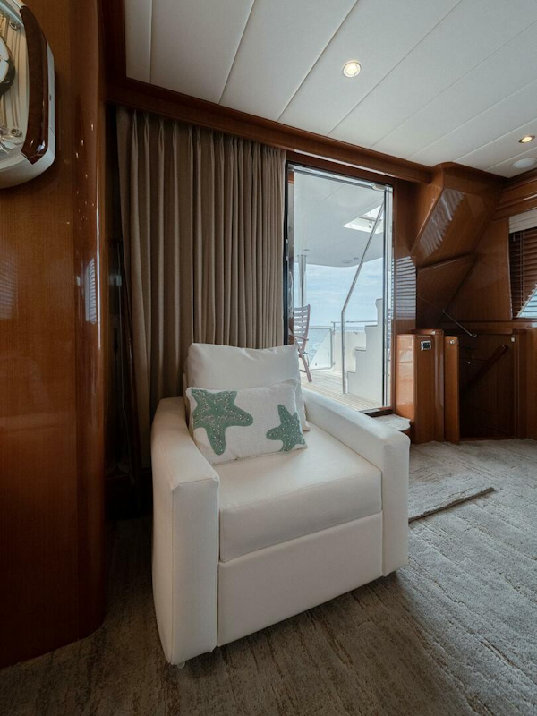 Hampton-Motor Yacht 2013-ISOBEL III Fort Lauderdale-Florida-United States-Salon-4476601