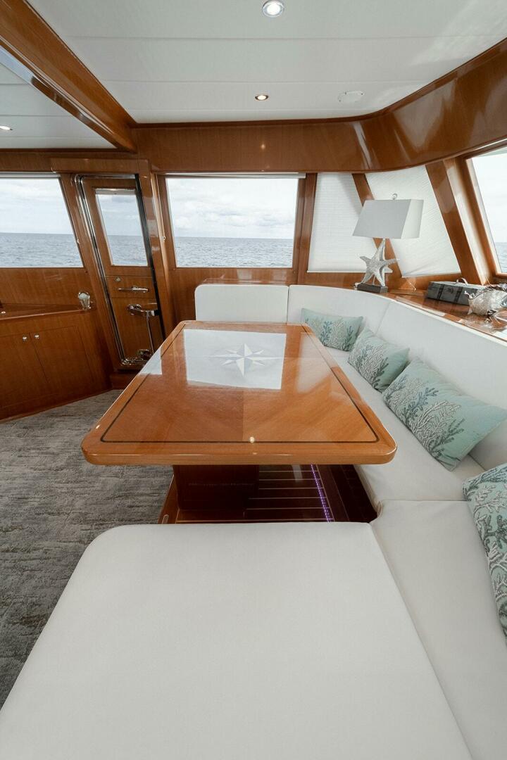 Hampton-Motor Yacht 2013-ISOBEL III Fort Lauderdale-Florida-United States-Dining-4476615 | Thumbnail