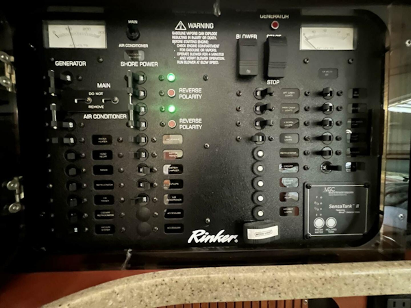 Rinker-Fiesta Vee 342 2006-DEEPER IN THE WIEDS Middle River-Maryland-United States-4477005