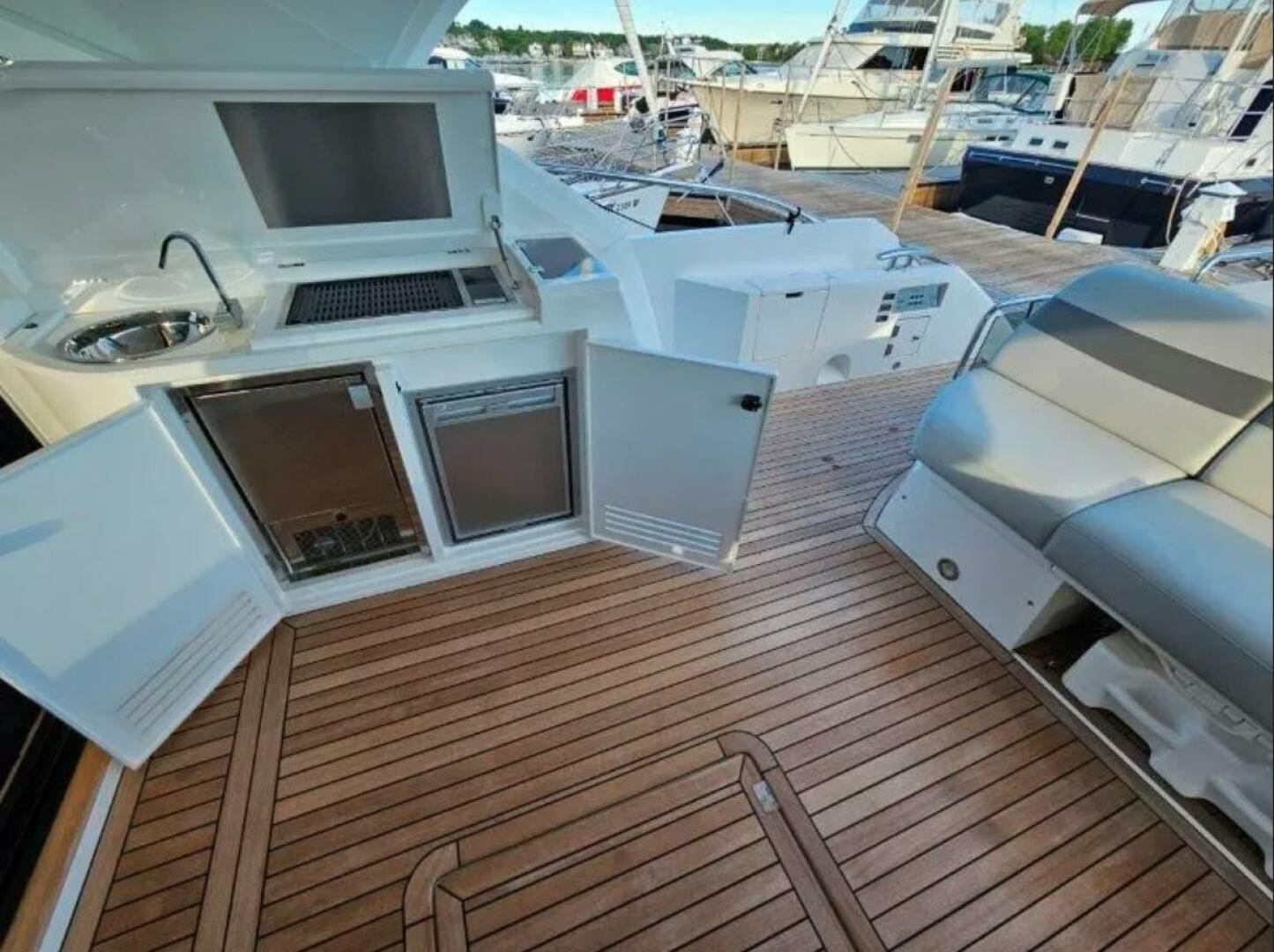 Sunseeker-60 Predator EVO 2022-Tango Lima Cheboygan-Michigan-United States-5766513 | Thumbnail