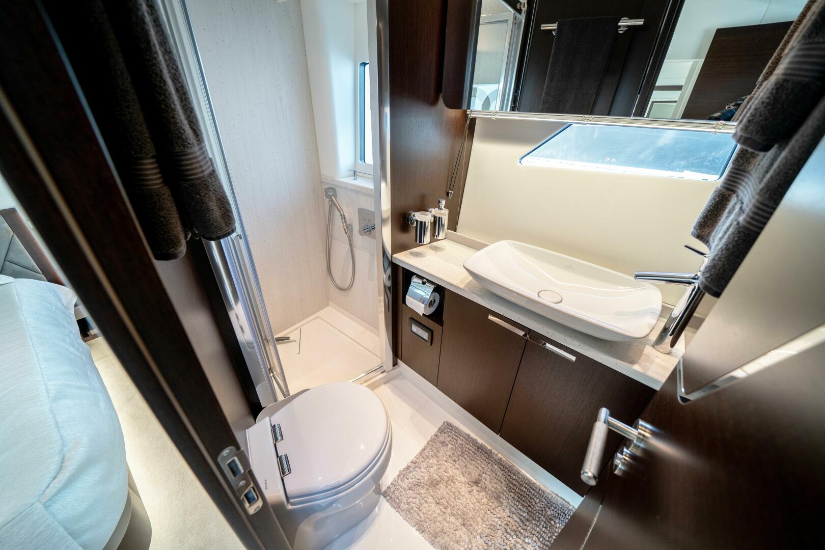 Sunseeker-60 Predator EVO 2022-Tango Lima Cheboygan-Michigan-United States-5876939 | Thumbnail