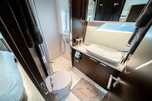 Sunseeker-60 Predator EVO 2022-Tango Lima Cheboygan-Michigan-United States-5876939