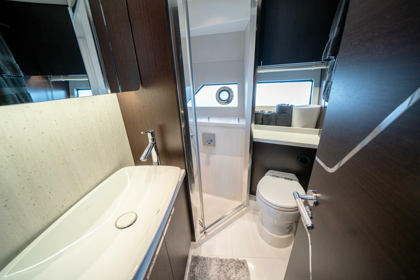 Sunseeker-60 Predator EVO 2022-Tango Lima Cheboygan-Michigan-United States-5876930 | Thumbnail