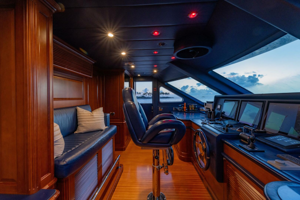 Benetti-Classic 2013-NAMASTE Fort Lauderdale-Florida-United States Bridge Deck Pilothouse-4481628