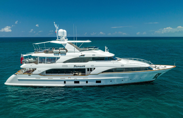 Benetti-Classic 2013-NAMASTE Fort Lauderdale-Florida-United States-NAMASTE 121 BENETTI MOTORYACHT-4506924