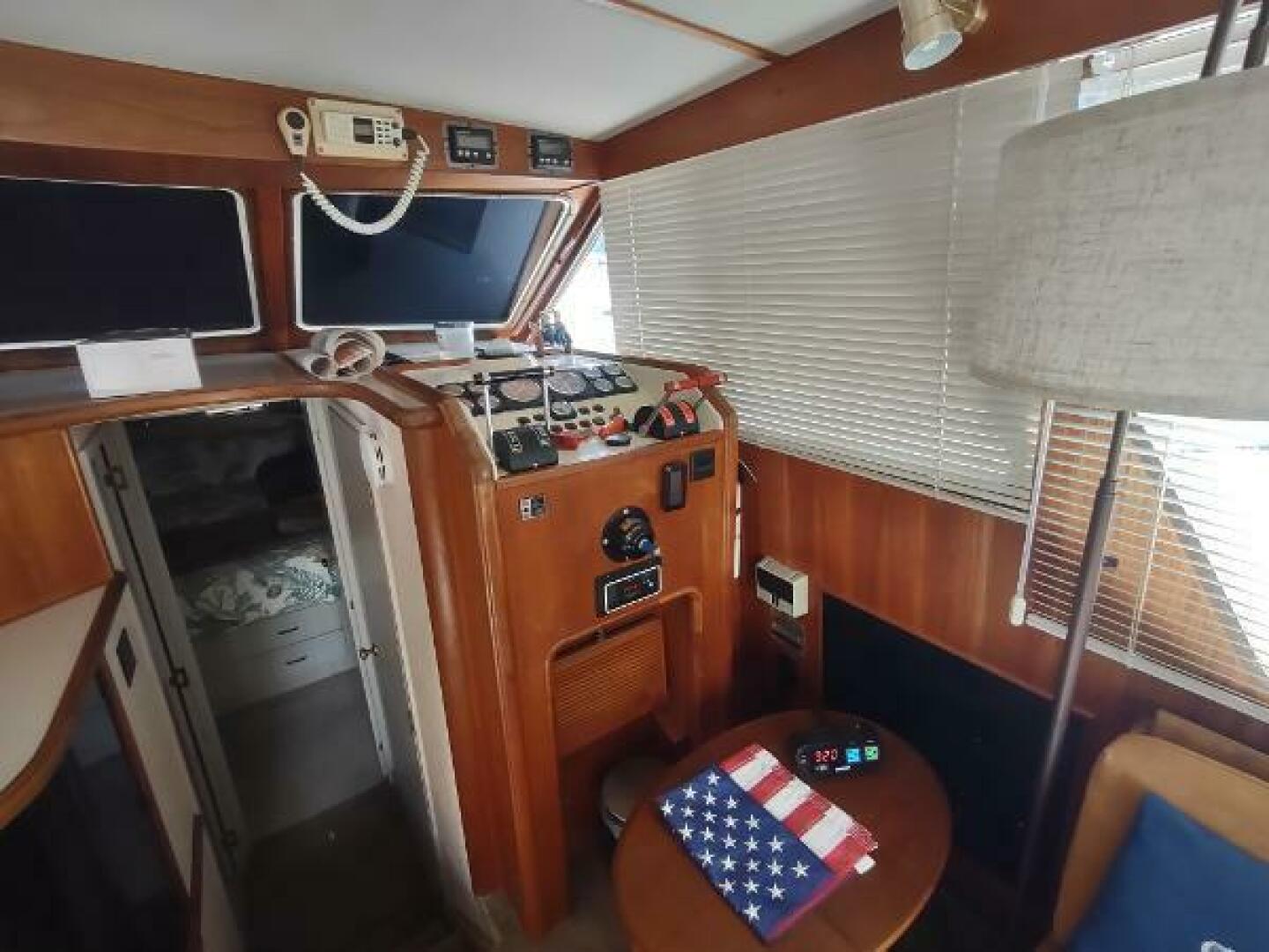 Tollycraft-34 Sport Sedan 1988 -New Bern-North Carolina-United States-4483031 | Thumbnail