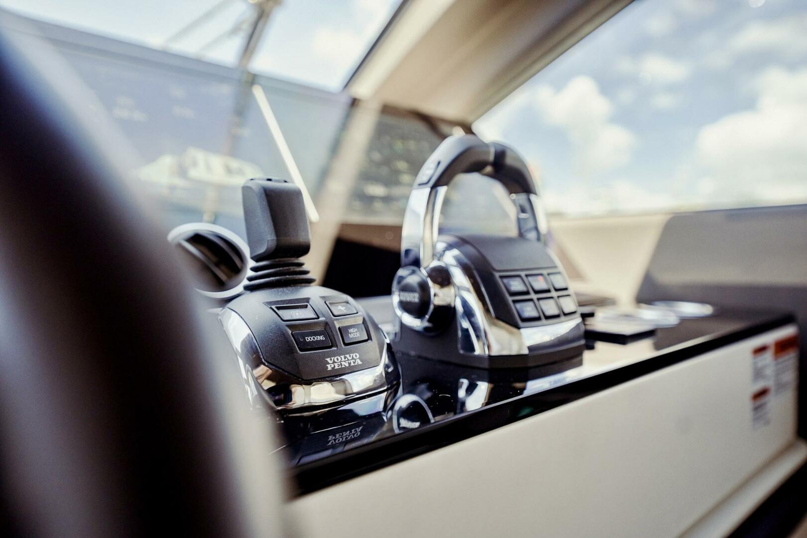 Azimut-78 Flybridge 2020-Transcendence Miami-Florida-United States-5847419 | Thumbnail