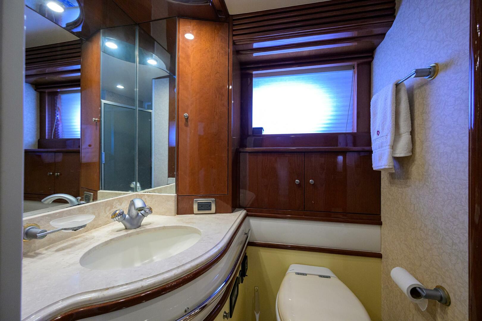 Marquis-65 Motor Yacht 2005-Vol Aboard St. Petersburg-Florida-United States-4546681 | Thumbnail