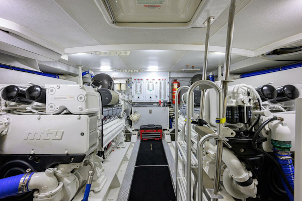 Marquis-65 Motor Yacht 2005-Vol Aboard St. Petersburg-Florida-United States-4546817